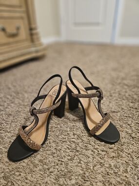 Daisy Fuentes Black Slingback Heels with Bronze Rhinestone Straps